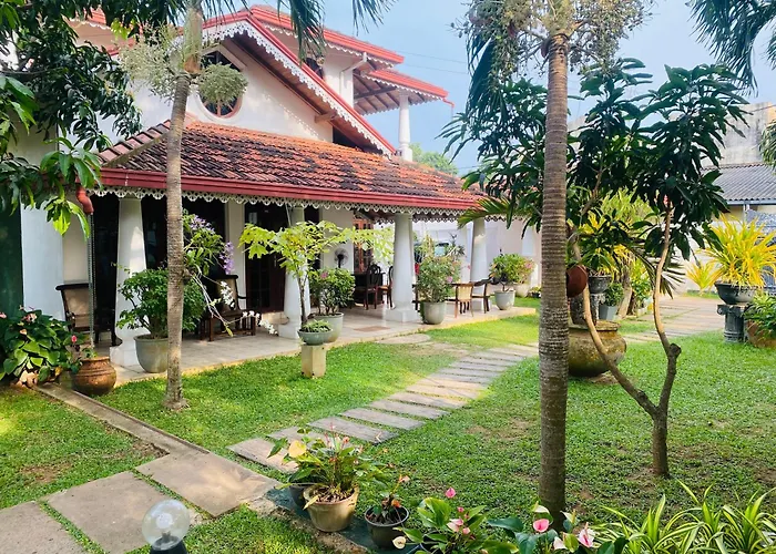 Sujeewani Villa