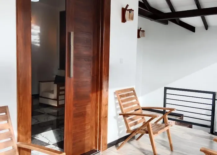 Negombo Homely Nest